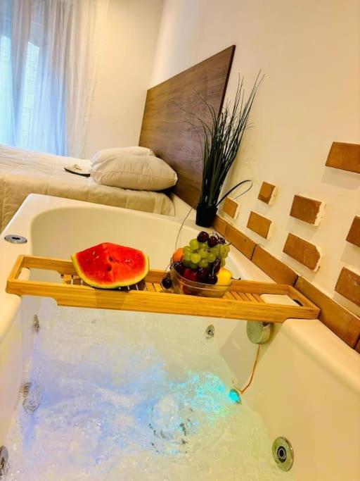 Studio Love Jacuzzi Marseille Eksteriør billede